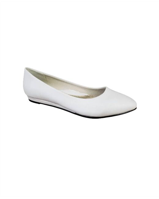 Soft Style Women's White Darlene Ballet Flats