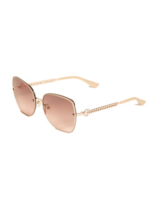 Guess Factory Logo Chain Sunglasses in Gold (Metallic) | Lyst