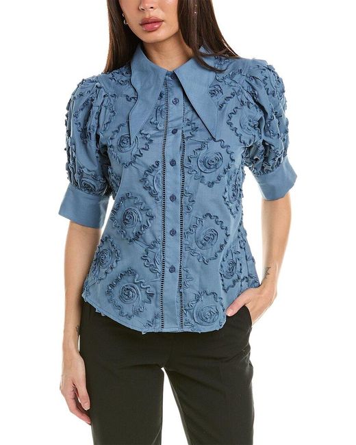 Gracia Blue Flower Design Wing Collar Button-down Shirt