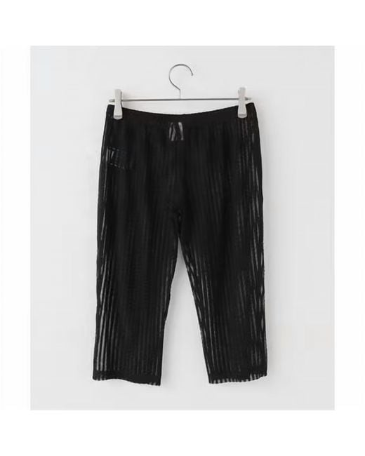 Find Me Now Black Addison Capri