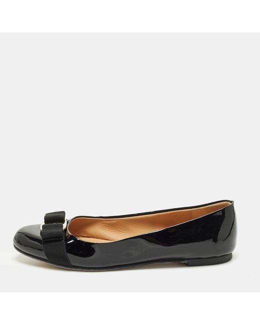 Ferragamo Black Vara Bow