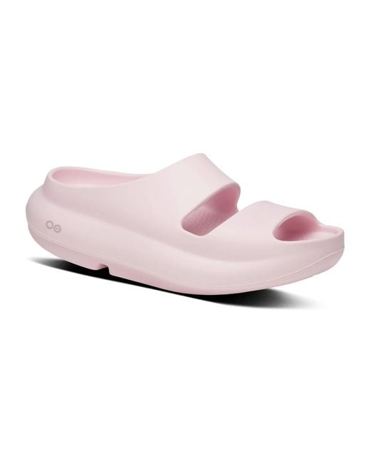 OOFOS Black Ooyea Slides