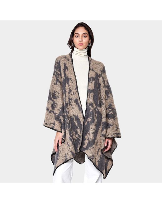 TRUEDAMES Gray Abstract Patterned Ruana Poncho