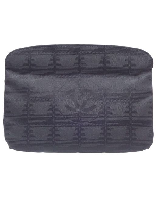Chanel Blue Synthetic Clutch Bag (pre-owned)