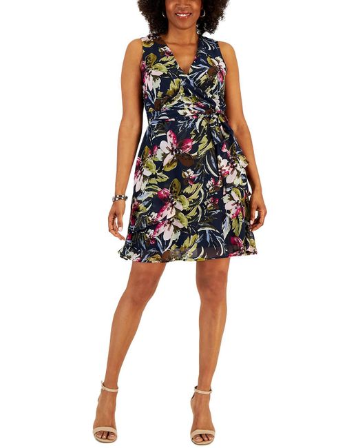 Connected Apparel Black Petites Floral Print Above Knee Fit & Flare Dress