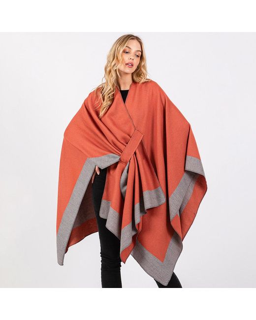 TRUEDAMES Red Two Tone Pull Through Shawl Ruana Poncho