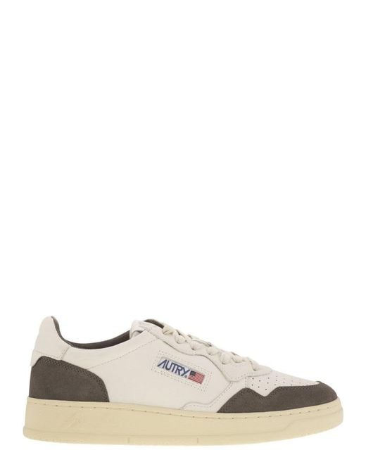 Autry White Medalist Low for men
