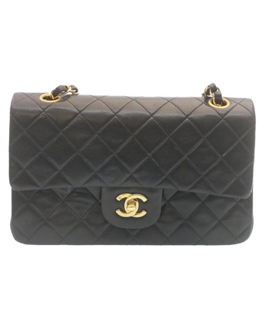 Chanel Leather Shoulder Bag (pre-owned) in Black