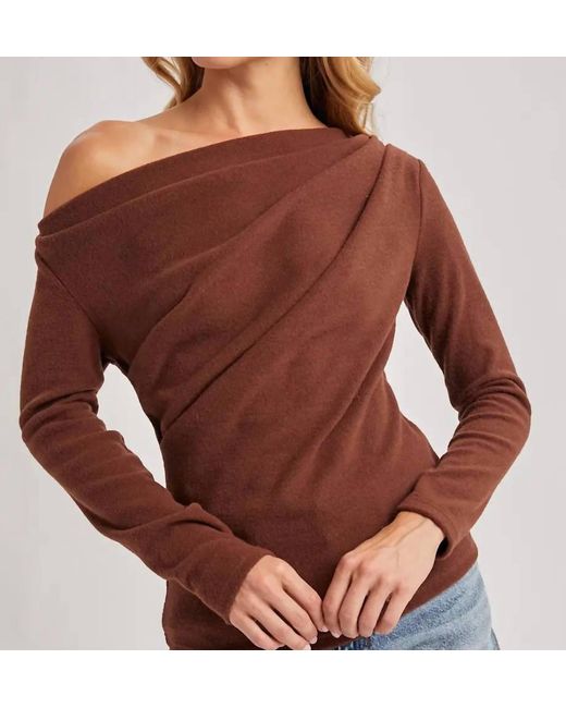 Bluivy One Off Shoulder Knit Top in Brown | Lyst