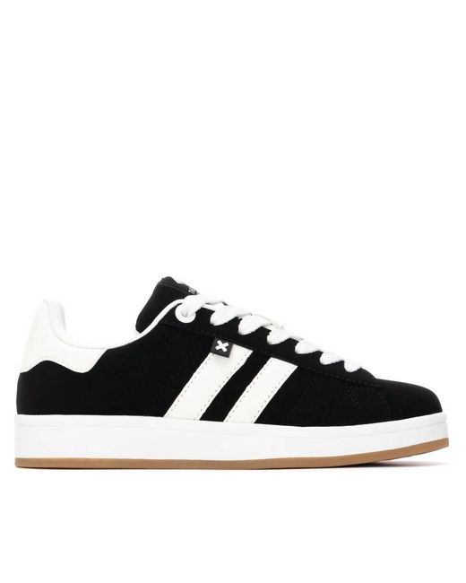Xti Black 144545 Round Toe Sneakers