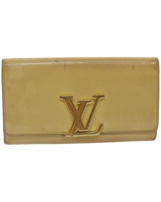 Louis Vuitton Natural Louise Patent Leather Wallet (pre-owned)