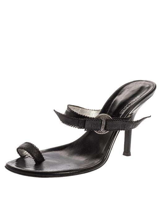 Roberto Cavalli Black Leather Toe Ring Sandals