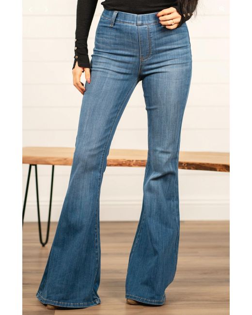 Judy Blue Blue Pull On Flare Jeans