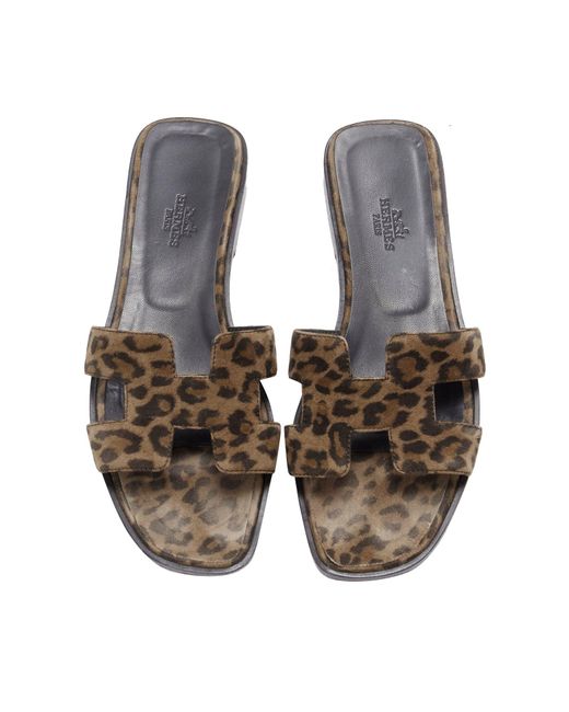 Hermès Gray Hermes Oran H Logo Signature Leopard Print Leather Sandals