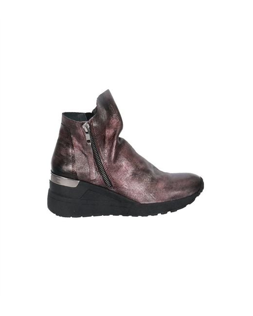 Eric Michael Brown Nancy Boots