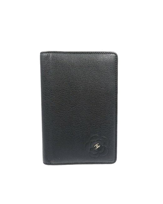 Chanel Gray Leather Wallet (pre-owned)