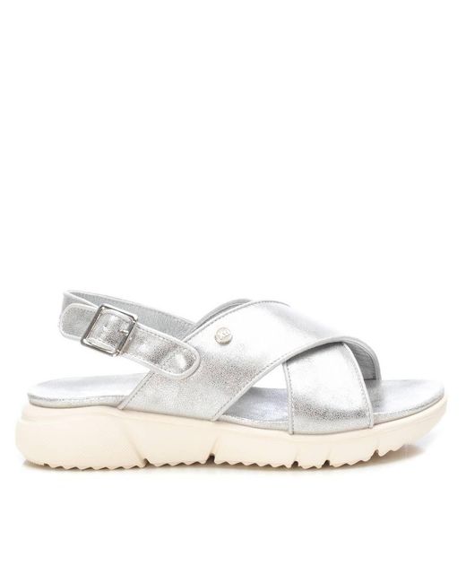 Xti White Flat Sandals By _