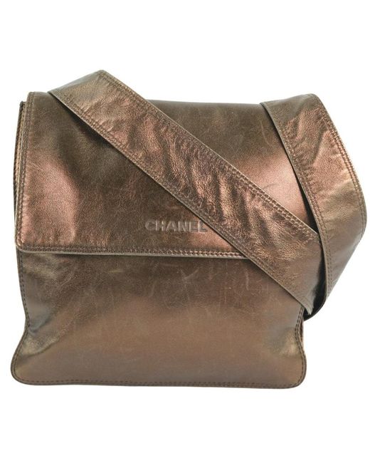 Chanel Natural Leather Shoulder Bag (pre-owned)