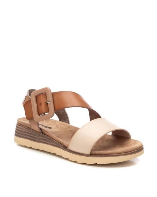 Xti Brown Refresh Buckle Sandals