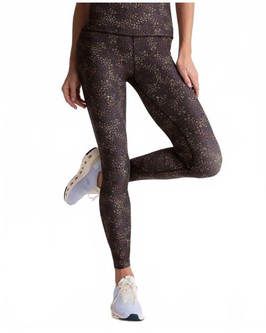 Beyond Yoga Black Softmark Caught