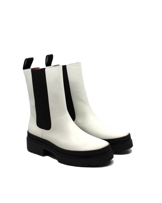 frye ella chelsea boot