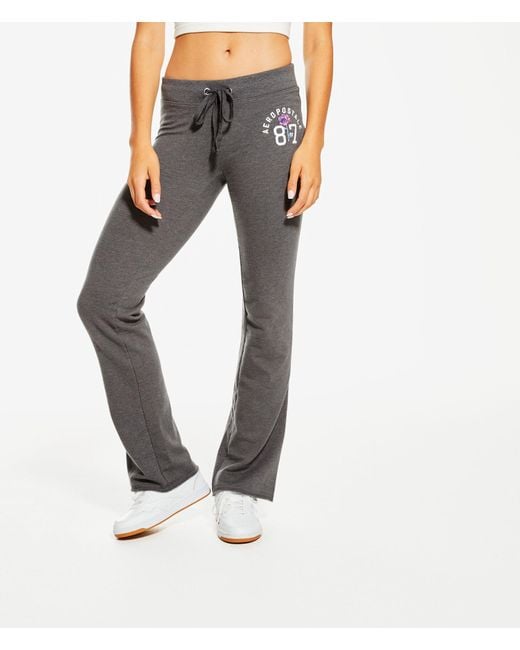 Aéropostale 87 Rose Fit & Flare Sweatpants in Gray