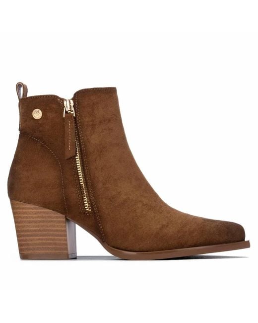 Xti Brown Block Heel Suede Ankle Booties