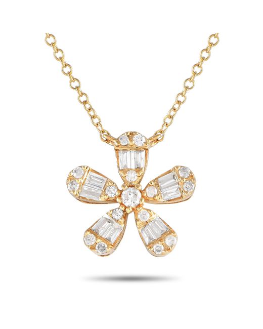 Non-Branded Metallic Lb Exclusive 14k Yellow 0.25ct Diamond Flower Necklace Nk01580-y