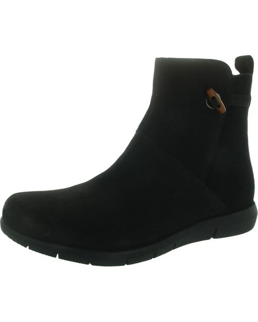 Softwalk® Black Zipper Ankle Boots