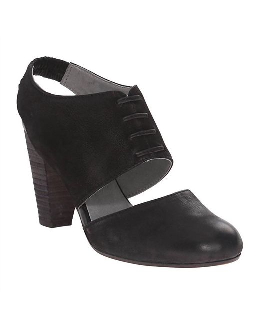 Seychelles Black Whirl Pumps