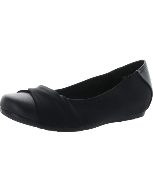 BareTraps Black Mitsy Faux Leather Twist Front Ballet Flats