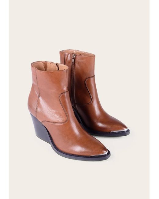 Kaanas Pink Kade Block Ankle Booties
