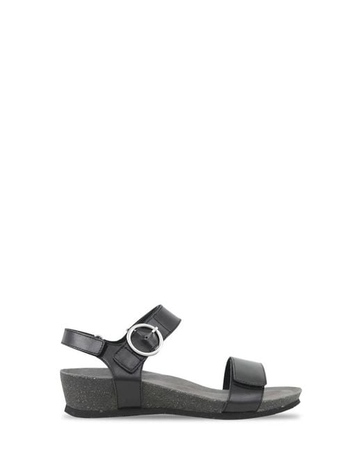 Munro White Sintra Sandal