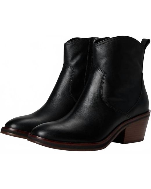 Söfft Black Shaelynn Ankle Bootie