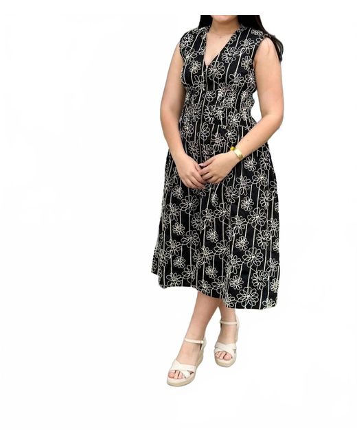 AUREUM Black Front Zip Midi Dress