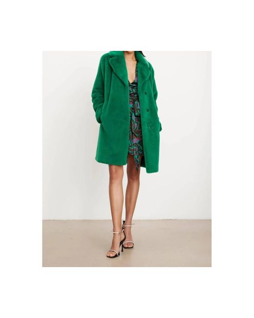 Velvet By Graham & Spencer Green Evalyn Lux Faux Fur Coat In Emerald