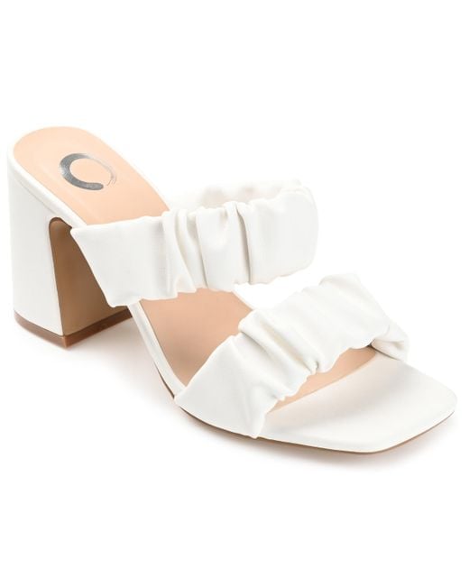 Journee Collection White Collection Zoee Pump
