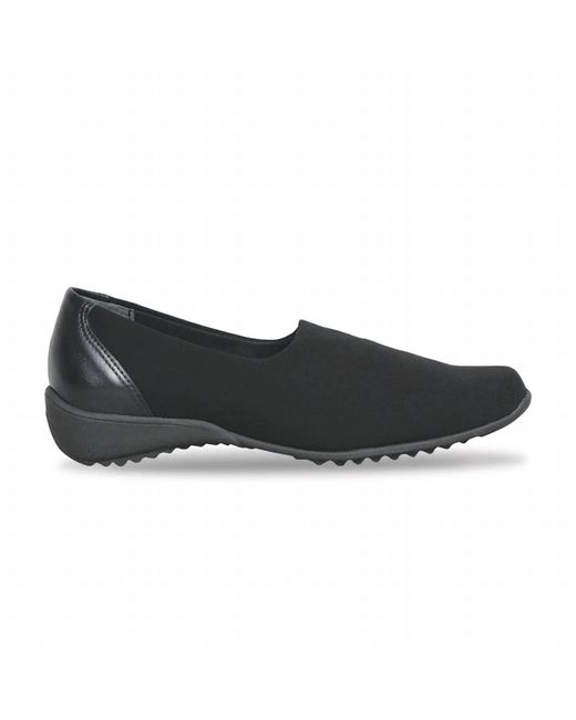 Munro Black Traveler Mules