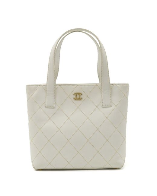 Chanel White Wild Stitch Leather Tote Bag (pre-owned)
