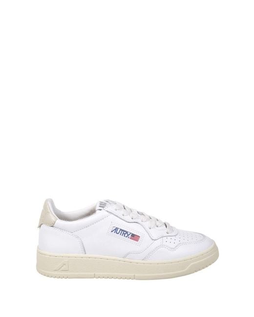 Autry White Medalist Low Sneaker