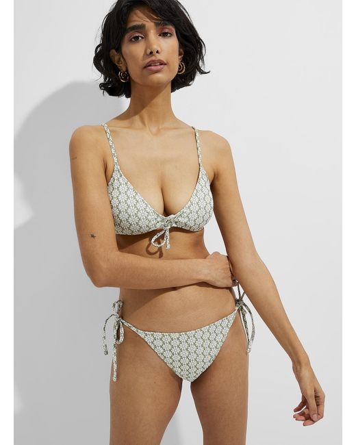 Simon's Black Daisy Jacquard Triangular Bralette