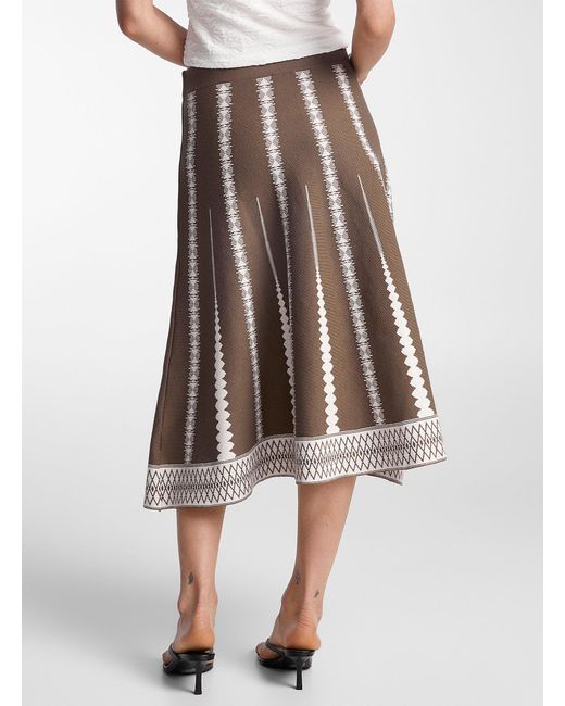 Icône White Dense Jacquard Knit Flared Skirt