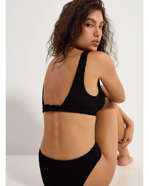 Simon's Black Solid Ruffle
