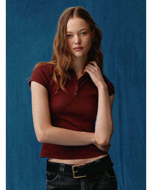 Twik Red Solid Fitted Polo Shirt