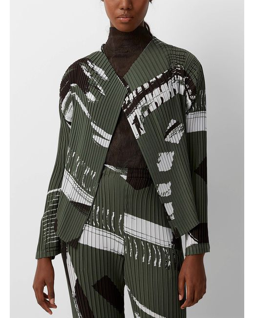 Issey Miyake Rc Doro Pleats Cardigan in Green | Lyst