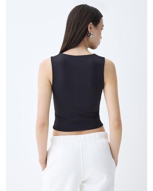 Twik Black Second Skin Cropped Cami