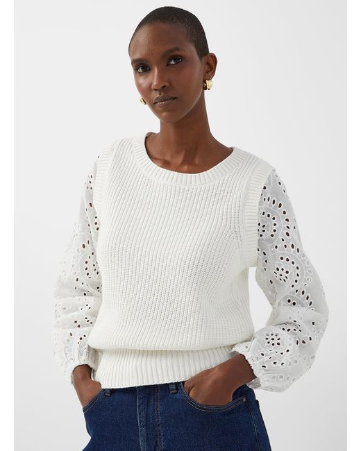 Contemporaine White Romantic Sleeves Ribbed Sweater