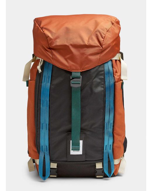 Topo Synthetic Mountain 28 L Backpack in Patterned Brown (Blue) for Men ...