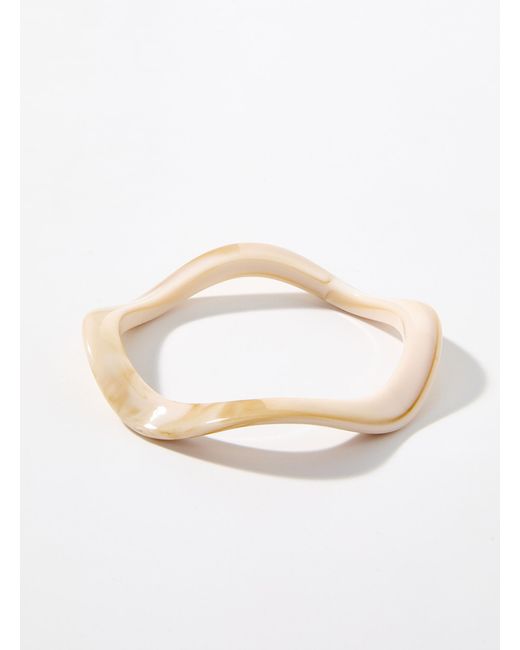 Simon's White Wavy Bangle