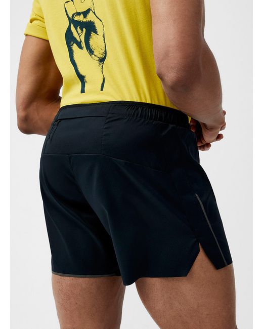 Ciele Athletics Yellow 5-inch Side-slit Ripstop Short (men, Black, Large) for men
